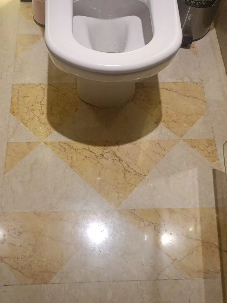 周矶管理区瓷砖修缮