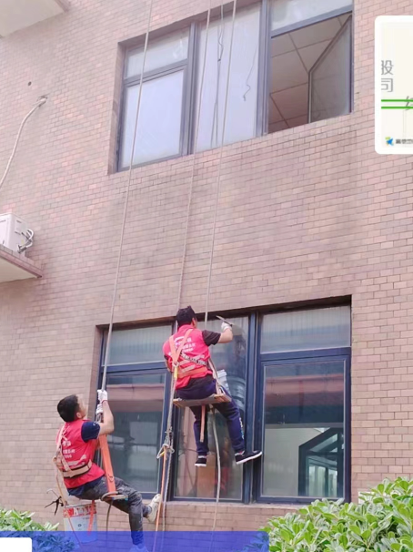 周矶管理区承接各类窗户玻璃维修
